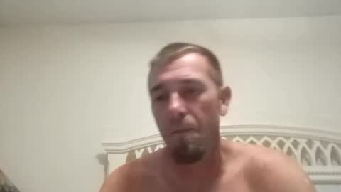 Snapshot of mst_198569 chatting on May 2026 10:15:02 PM mst_198569 online show from May 2026 10:15:02 PM