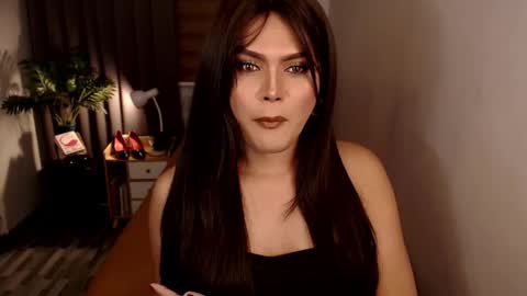 Snapshot of msveeyxo1 chatting on October 2025 05:58:02 PM Veey online show from October 2025 05:58:02 PM