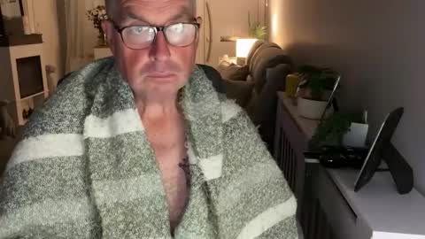 mtb1697 online show from September 2025 10:48:02 PM