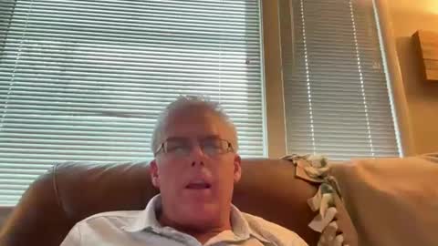 Snapshot of mtigerguy chatting on January 2025 10:56:02 PM Tiger online show from January 2025 10:56:02 PM