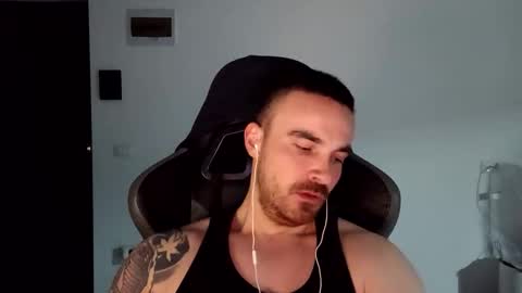 Victor online show from December 2024 08:15:01 PM