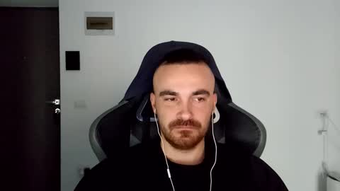 Victor online show from December 2024 08:56:02 AM