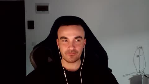 Victor online show from January 2025 07:05:01 PM