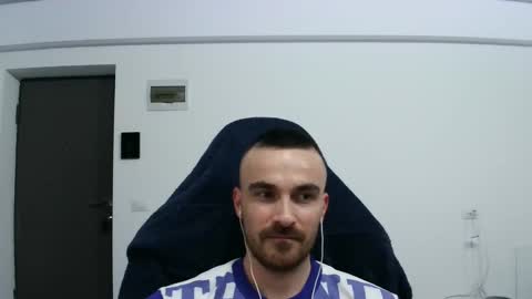 Victor online show from January 2025 07:00:01 PM