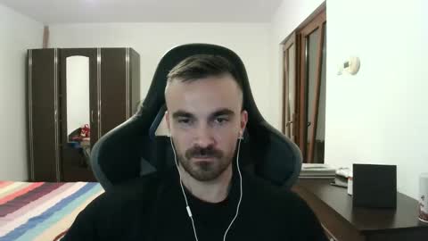 Victor online show from October 2025 05:13:02 PM