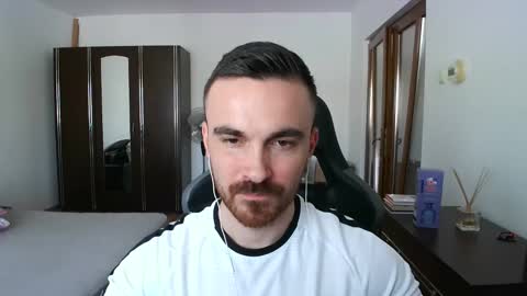 Victor online show from March 2026 12:00:01 PM