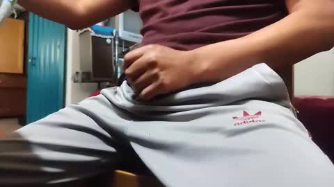 Snapshot of muchachosam chatting on November 2025 09:47:01 PM zenon online show from November 2025 09:47:01 PM