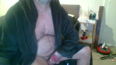 Snapshot of muff74 chatting on December 2024 05:33:01 PM muff74 online show from December 2024 05:33:01 PM