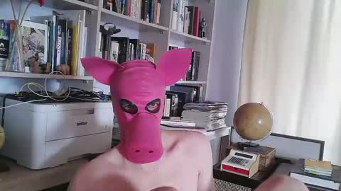 Snapshot of muffin822 chatting on February 2026 10:16:01 AM Michaela online show from February 2026 10:16:01 AM