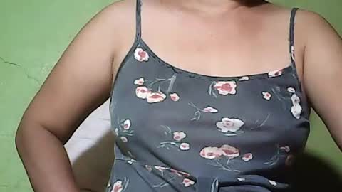 muffy_bunny online show from June 2026 06:57:02 PM