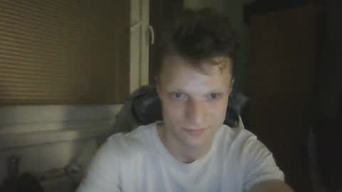 Snapshot of mugis420 chatting on February 2026 04:49:02 PM mugis420 online show from February 2026 04:49:02 PM