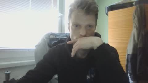 Snapshot of mugis420 chatting on February 2026 08:19:02 AM mugis420 online show from February 2026 08:19:02 AM