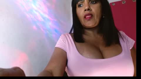 Snapshot of muladefuego chatting on January 2025 06:38:01 AM yuli online show from January 2025 06:38:01 AM