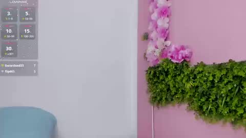 Snapshot of mulan_queen chatting on March 2026 12:44:02 PM Mulan online show from March 2026 12:44:02 PM