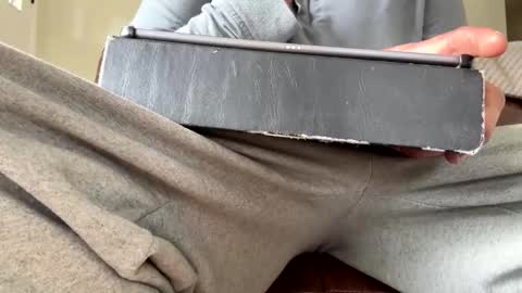 Snapshot of mullato_milkshake chatting on April 2026 06:31:02 PM Kai online show from April 2026 06:31:02 PM