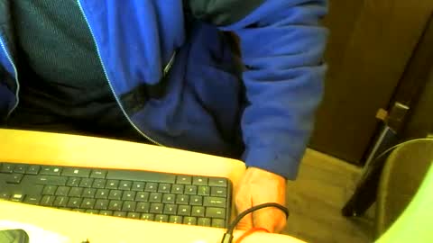 Snapshot of muller520 chatting on September 2025 05:16:02 PM muller520 online show from September 2025 05:16:02 PM