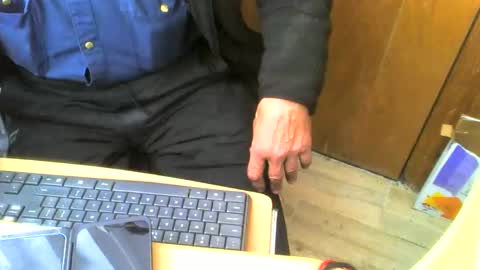 Snapshot of muller520 chatting on October 2025 12:01:02 PM muller520 online show from October 2025 12:01:02 PM