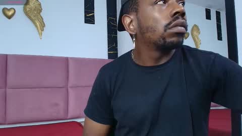 Muller Asher online show from October 2025 02:21:02 AM