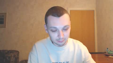 Snapshot of multiply1 chatting on December 2025 03:01:02 AM Erik online show from December 2025 03:01:02 AM