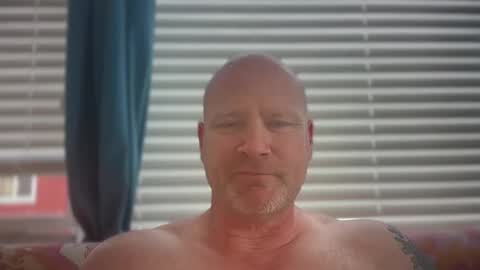 Snapshot of multipopper chatting on May 2026 12:37:01 AM multipopper online show from May 2026 12:37:01 AM