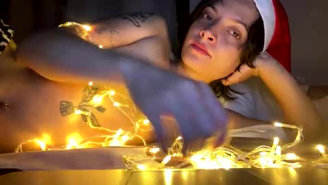   online show from December 2024 10:19:01 AM