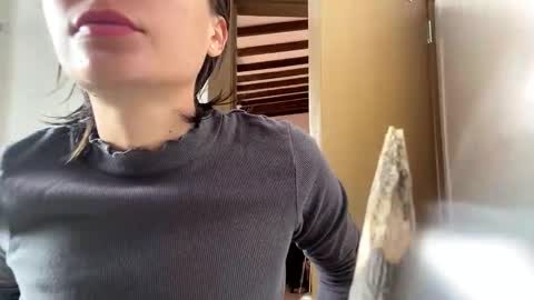   online show from December 2024 08:58:02 PM