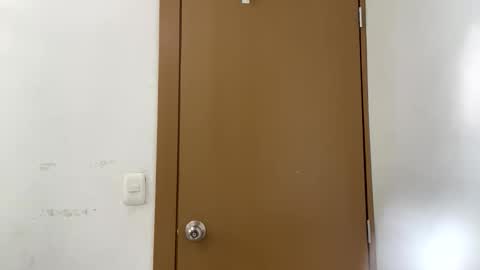   online show from October 2025 03:46:02 PM