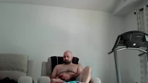 Bearded online show from May 2026 07:18:02 PM