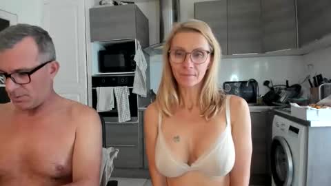 LOVELY JULIA  Peter DAY online show from November 2025 12:28:01 PM