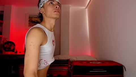 Snapshot of murielkarmesi chatting on December 2024 05:29:01 PM murielkarmesi online show from December 2024 05:29:01 PM