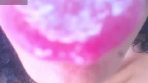 Snapshot of muriell303av chatting on December 2024 10:05:02 AM muriell303av online show from December 2024 10:05:02 AM