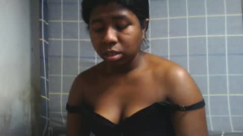 murielleee online show from July 2026 04:53:01 PM