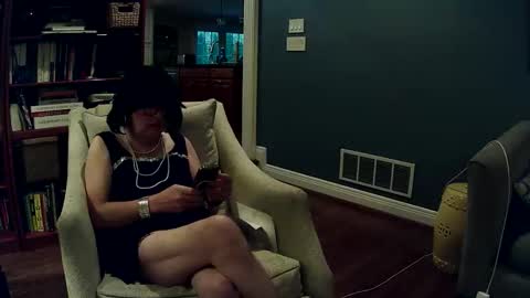 Cutemorri online show from October 2025 12:05:02 PM