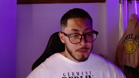 David Big online show from December 2025 07:22:01 PM