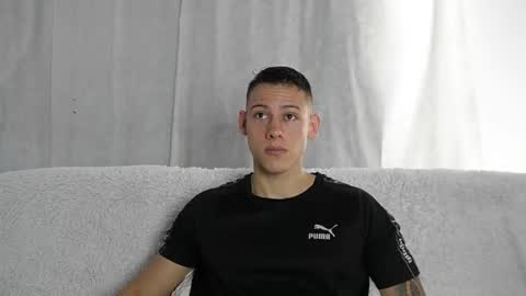 muscle_king_cum online show from October 2025 01:36:03 PM