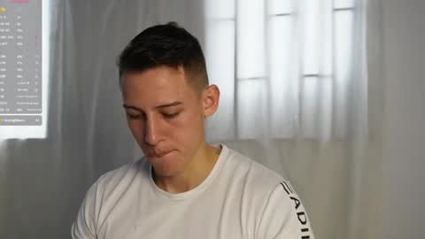 muscle_king_cum online show from January 2026 04:11:01 PM