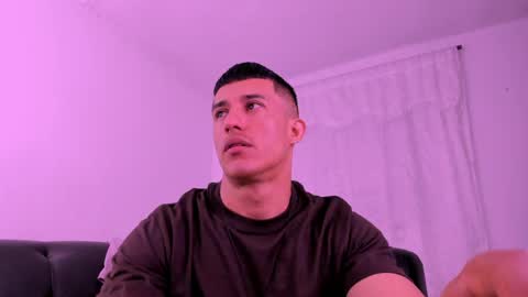 Muscle Man online show from April 2026 12:22:02 PM
