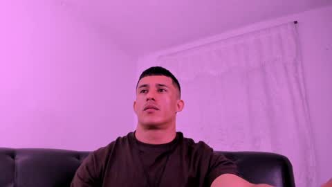 Muscle Man online show from April 2026 12:24:02 AM