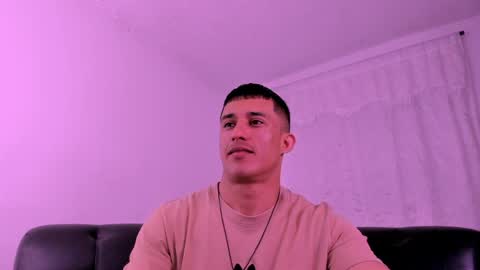 Muscle Man online show from April 2026 10:00:02 PM