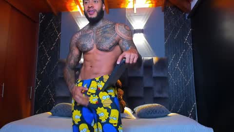 Snapshot of muscle_man19 chatting on December 2024 03:41:01 AM Nick online show from December 2024 03:41:01 AM