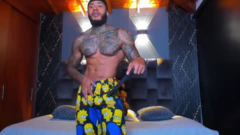 Snapshot of muscle_man19 chatting on December 2024 10:18:01 PM Nick online show from December 2024 10:18:01 PM