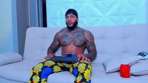 Snapshot of muscle_man19 chatting on February 2025 12:19:02 AM Nick online show from February 2025 12:19:02 AM