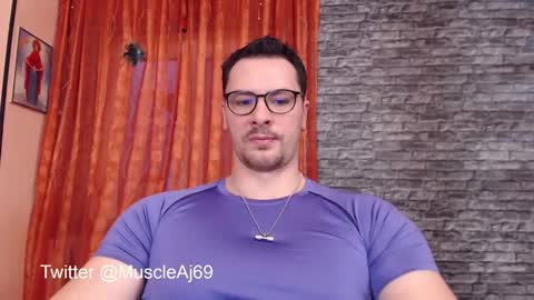 Snapshot of muscleaj69 chatting on January 2025 02:52:01 PM AJ online show from January 2025 02:52:01 PM