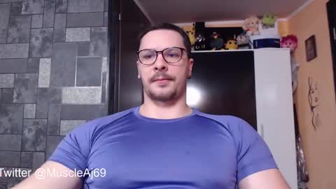 Snapshot of muscleaj69 chatting on February 2025 04:36:01 PM AJ online show from February 2025 04:36:01 PM