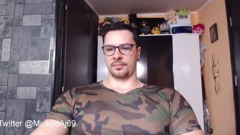 Snapshot of muscleaj69 chatting on February 2025 05:48:01 PM AJ online show from February 2025 05:48:01 PM
