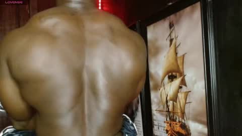 Snapshot of musclegodsammy23 chatting on April 2026 01:19:01 AM musclegod23 online show from April 2026 01:19:01 AM