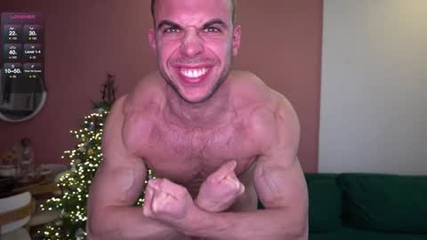 Snapshot of muscularfriend chatting on January 2025 10:11:01 AM Ivan online show from January 2025 10:11:01 AM