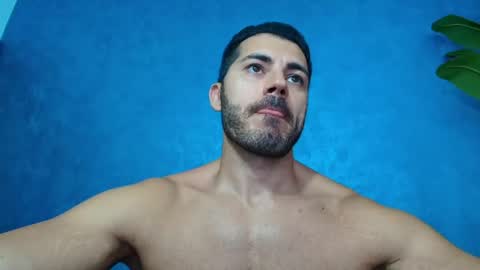 Snapshot of muscularmaster chatting on July 2026 08:50:01 AM muscularmaster onlyfans online show from July 2026 08:50:01 AM