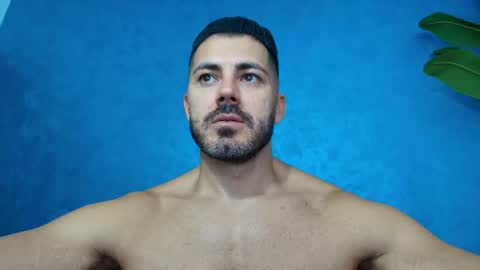 Snapshot of muscularmaster chatting on July 2026 09:37:02 AM muscularmaster onlyfans online show from July 2026 09:37:02 AM