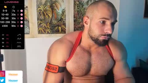 Snapshot of musculusx chatting on December 2024 01:45:01 AM Musculus online show from December 2024 01:45:01 AM